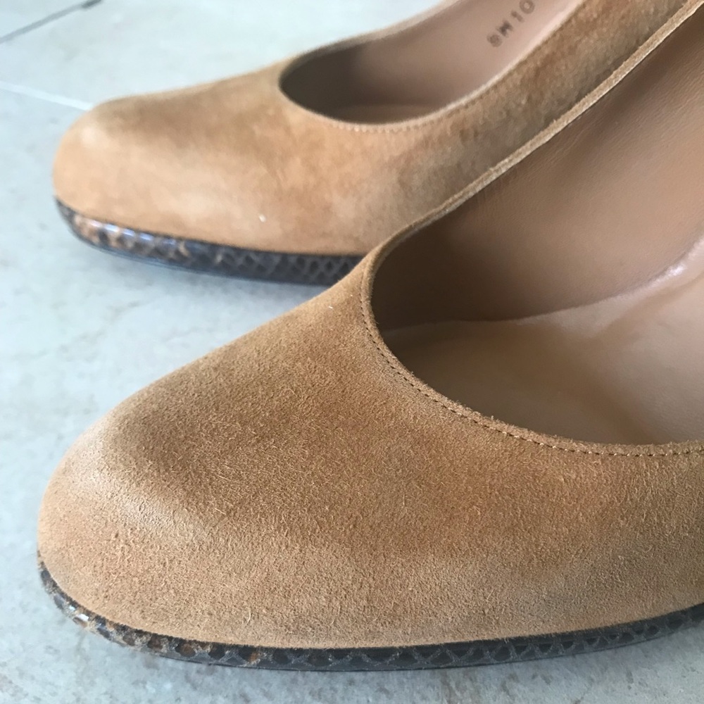 Stuart Weitzman Purist Camel Suede Pamps - image 6